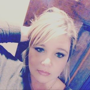 Meet your Posher, Kerri